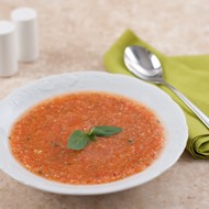 Гаспачо с базиликом