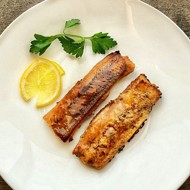 Горбуша с медовым соусом