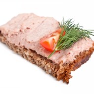 Горячие бутерброды с печенью трески