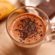 Горячий банановый коктейль с шоколадом