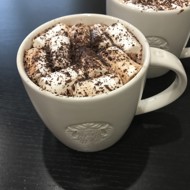 Горячий шоколад с ванилью