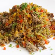 Говядина с огурцами и киноа