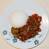 Говядина со сладким перцем в соусе терияки