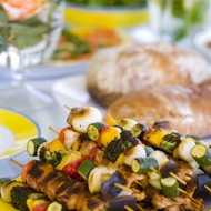 Говяжьи и овощные шашлыки