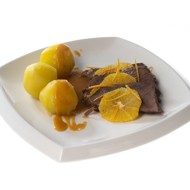 Говядина, тушенная с апельсинами