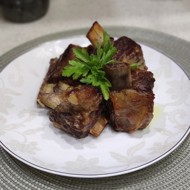 Говяжьи ребра в вине