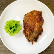 Говяжий край с соусом чипотле