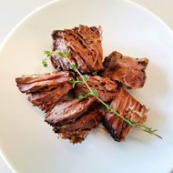 Говядина в духовке с травами