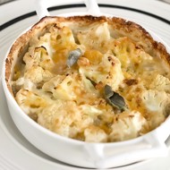 Гратен из цветной капусты под сливочным соусом