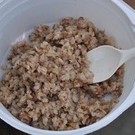 Гречневая каша с тушенкой, печеночным паштетом и килькой в томатном соусе