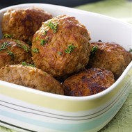 Грибные котлеты с зеленью и орехами