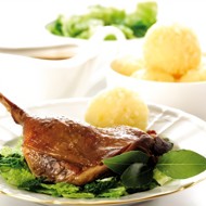 Гусь с капустой