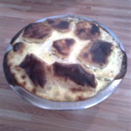 Хек, запеченный с грибами и картофелем