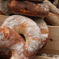 Хлеб с грецкими орехами