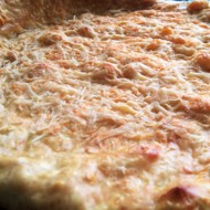 Хлеб с пастернаком, пармезаном и шалфеем