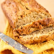 Хлеб с рукколой и тимьяном