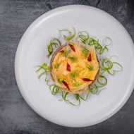 Холодец из языка с белой маринованной редькой