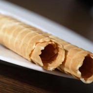 Хрустящие вафельные трубочки