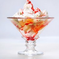 Имбирные взбитые сливки с цукатами