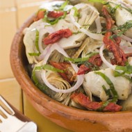 Испанский артишок с паприкой