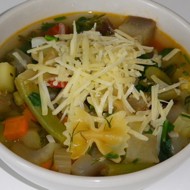Итальянский сезонный суп минестроне