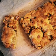 Яблочный пирог с манной крупой