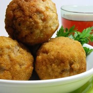 Яйца по-шотландски с перепелиными яйцами