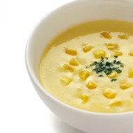 Ямайский кукурузно-гороховый острый суп со специями