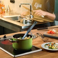 Кабачки с помидорами и чесноком