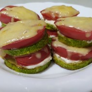 Кабачки, запеченные с помидорами и сыром