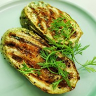 Кабачок с чесноком и сыром