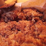 Карамелизованный тыквенно-грушевый крамбл