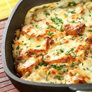 Картофельная запеканка с мясом и грибами