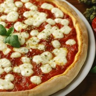 Картофельный пирог с сыром и помидорами