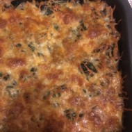 Картофельно-мясная запеканка с грибами и сырной корочкой