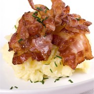 Картофельное пюре с беконом и укропом