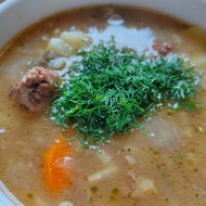 Картофельный суп с рисом на говяжьем бульоне