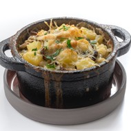 Картошка с грибами в духовке