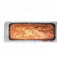 Кекс с сиропом из топинамбура и золотым изюмом