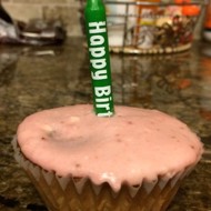 Кексы с клубничной глазурью