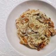 Кето-спагетти с лисичками