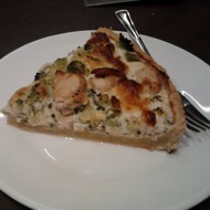 Киш с курицей и брокколи