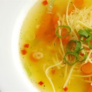 Китайский суп с лапшой