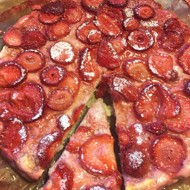 Клубничный пирог с ванилью