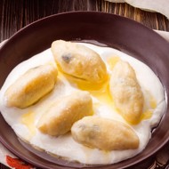 Кныдли в сметане с черносливом