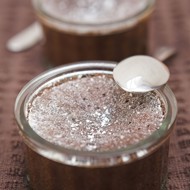 Кофейное суфле с соусом мокко