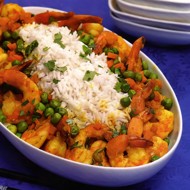 Кокосовый карри из риса и креветок