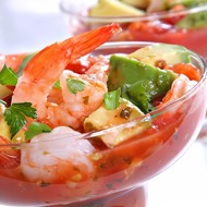 Коктейль из креветок с авокадо