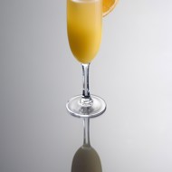 Коктейль «Касабланка» с яичным ликером