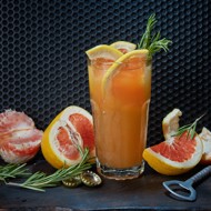 Коктейль «Грейпфрут пэшн» от ресторана «Лакки Лучано»